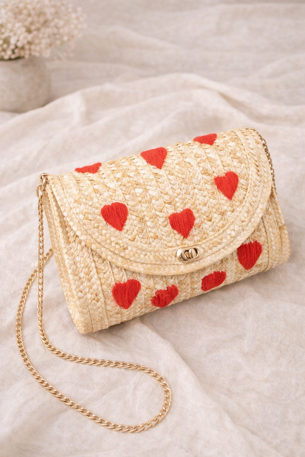 Heart Embroidery Straw Clutch