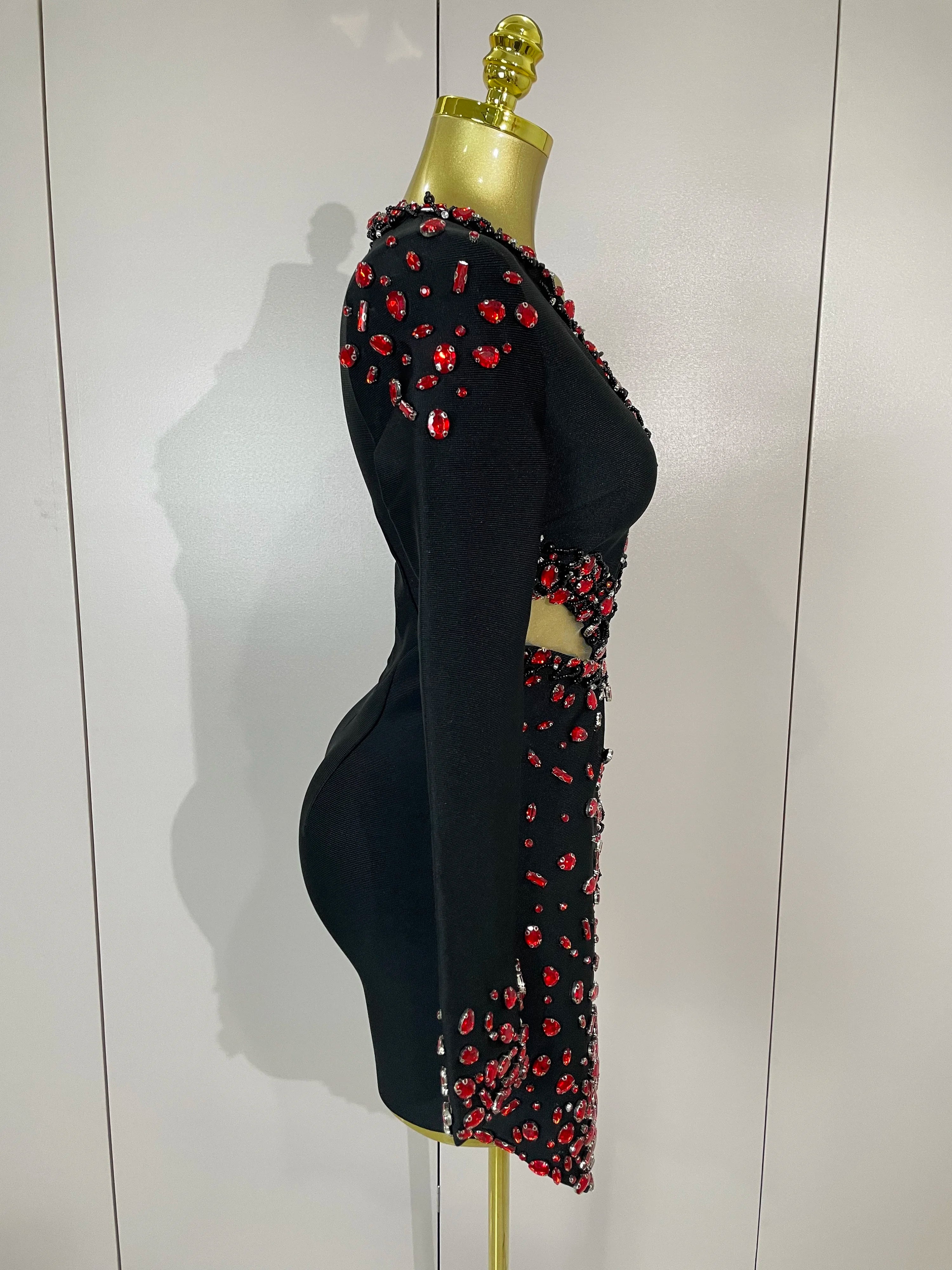 https://ae-pic-a1.aliexpress-media.com/kf/Sa5643afe19a94946a8f7b8eadf8361e1a.jpg_500x500.jpg_.webp